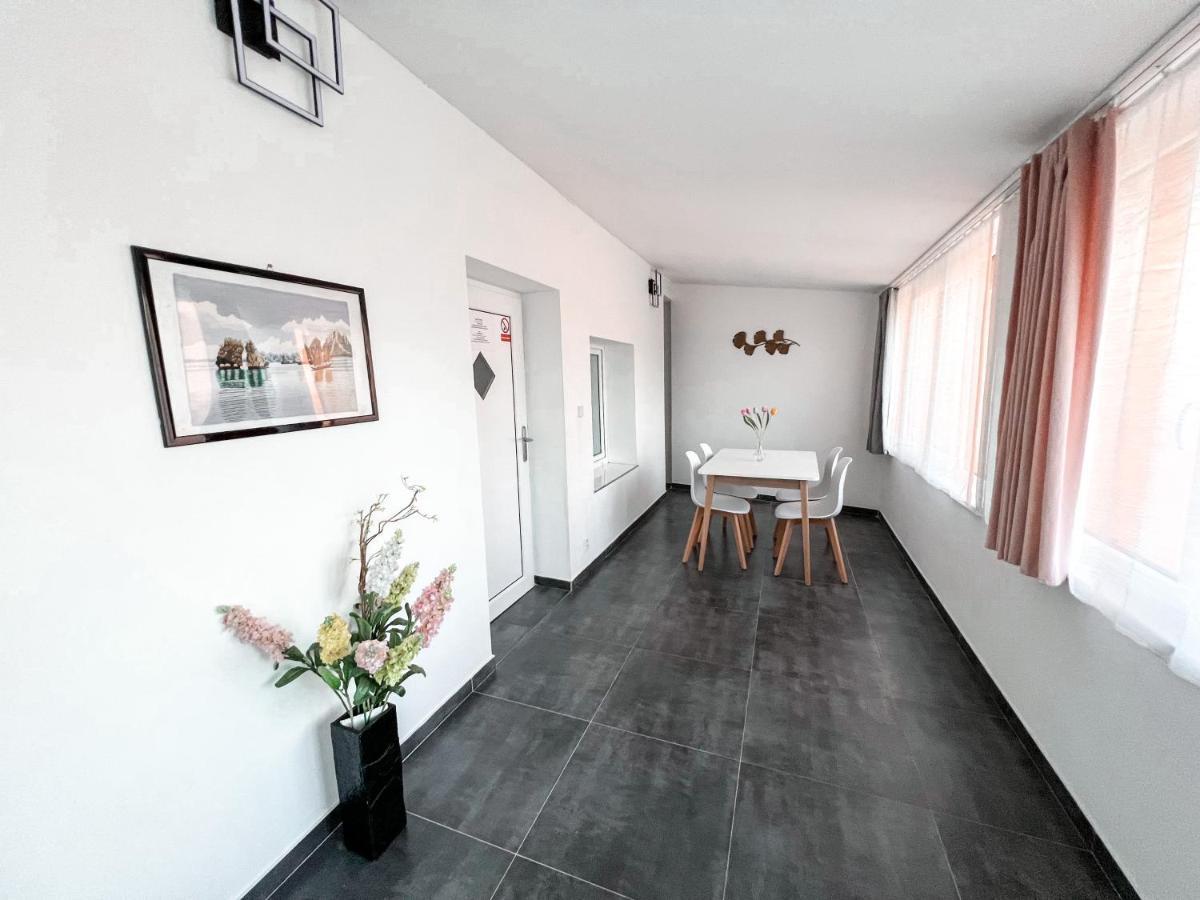 Williams Apartments Praga Zewnętrze zdjęcie